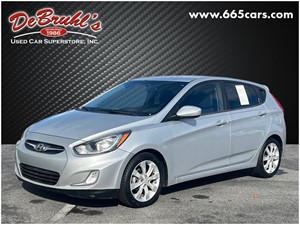 Picture of a 2012 Hyundai ACCENT SE
