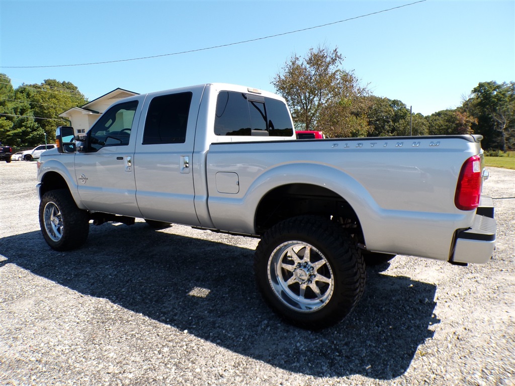 2013 Ford F-350 photo 2