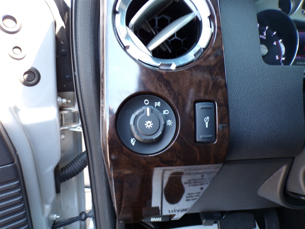2013 Ford F-350 photo 28