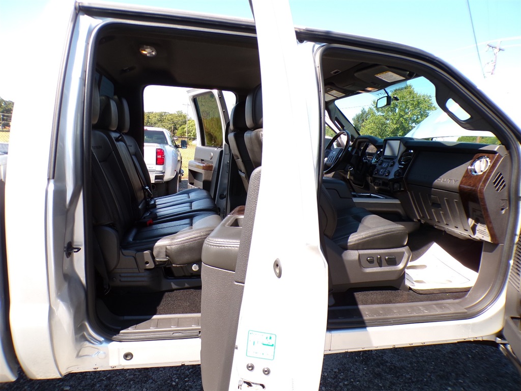 2013 Ford F-350 photo 4