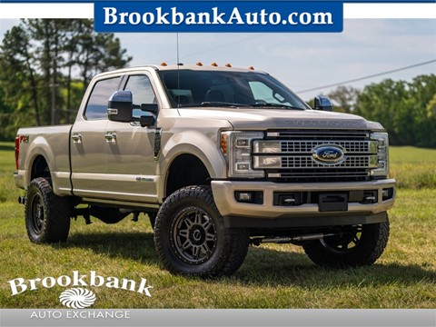 2017 Ford F-250 SD Platinum Crew Cab 4WD