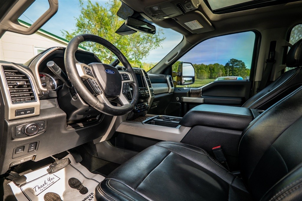 2019 Ford F-350 Super Duty Lariat - Photo 16
