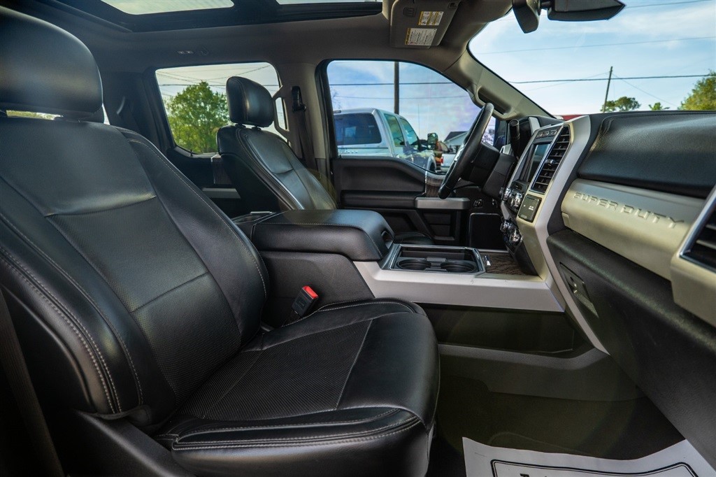 2019 Ford F-350 Super Duty Lariat - Photo 36