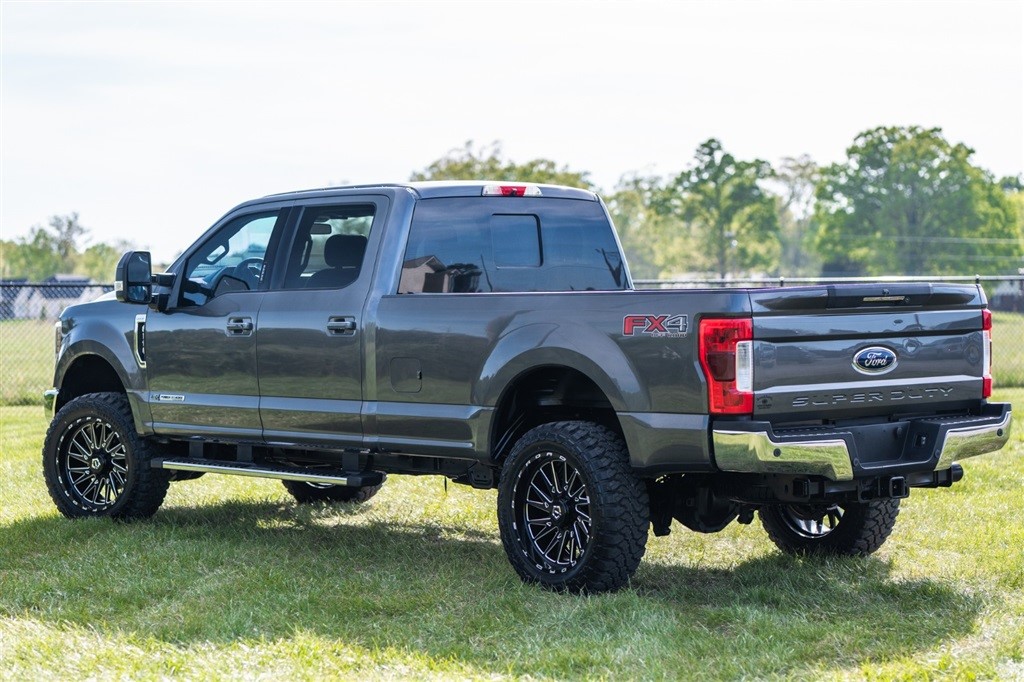 2019 Ford F-350 Super Duty Lariat - Photo 10