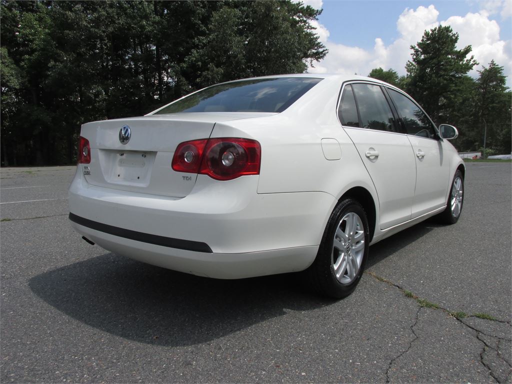2005 Volkswagen Jetta TDI, 1 Owner, NO Accidents, 40+MPG for sale in