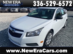 Picture of a 2014 CHEVROLET CRUZE LS 1 NC OWNER