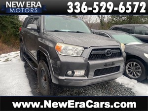2011 TOYOTA 4RUNNER SR5 4WD   NO ACCIDENTS! for sale by dealer