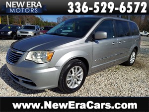 Picture of a 2016 CHRYSLER TOWN & COUNTRY TOURING NC OWNED