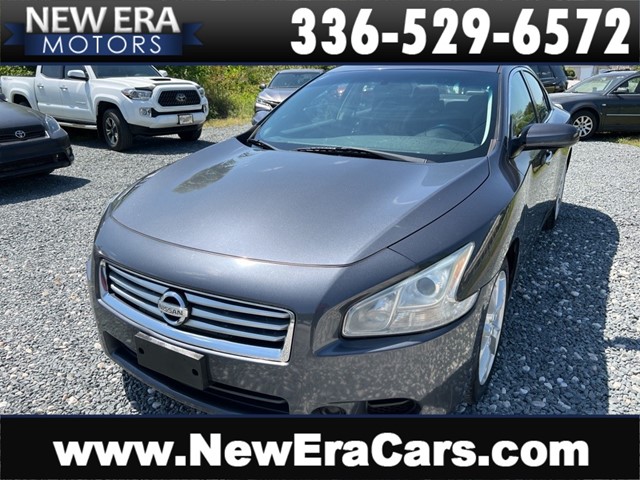 NISSAN MAXIMA S NO ACCIDENTS! in Winston Salem