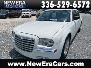 Picture of a 2006 CHRYSLER 300 TOURING CAROLINA OWNED