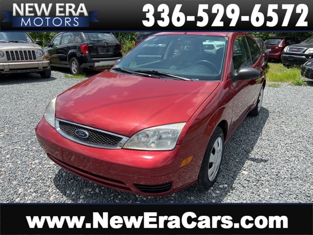 FORD FOCUS ZX3 NO ACCIDENTS! SOUTHERN OWNED! in Winston Salem