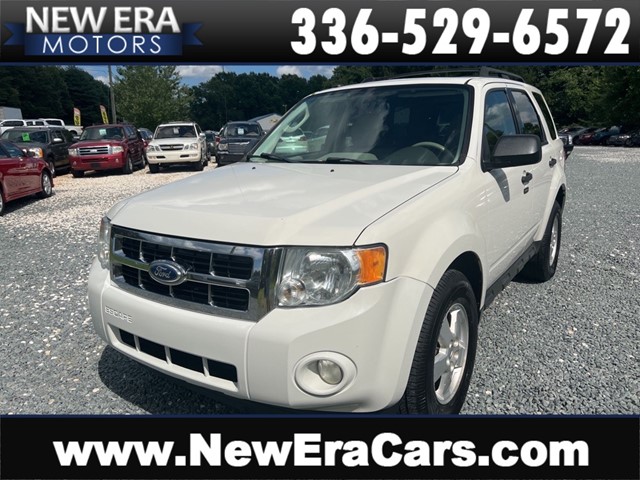 FORD ESCAPE XLT NO ACCIDENTS! 2NC OWNERS! in Winston Salem