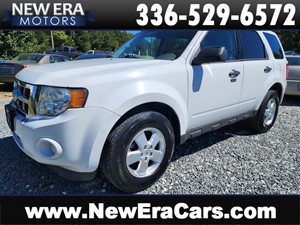 Picture of a 2011 FORD ESCAPE XLT