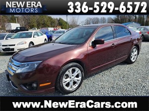 Picture of a 2012 FORD FUSION SE
