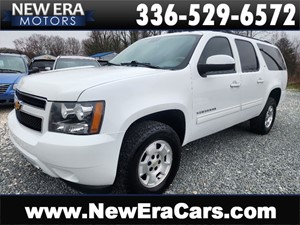 Picture of a 2012 CHEVROLET SUBURBAN 1500 LT