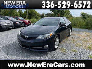 Picture of a 2014 TOYOTA CAMRY SE