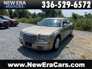 Picture of a 2008 CHRYSLER 300C
