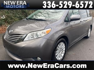 Picture of a 2012 TOYOTA SIENNA XLE