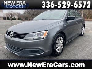 Picture of a 2012 VOLKSWAGEN JETTA BASE