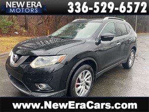 Picture of a 2015 NISSAN ROGUE S AWD