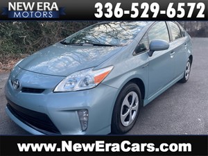 Picture of a 2013 TOYOTA PRIUS II