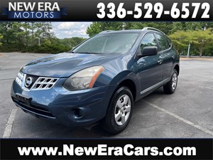 Picture of a 2015 NISSAN ROGUE SELECT S