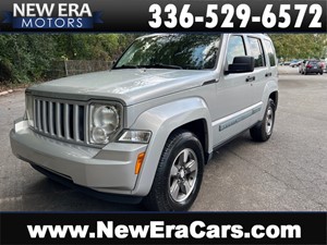 Picture of a 2008 JEEP LIBERTY SPORT