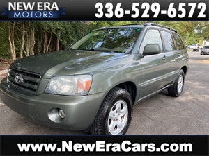 Picture of a 2004 TOYOTA HIGHLANDER