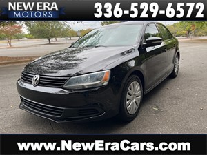 Picture of a 2014 VOLKSWAGEN JETTA SE