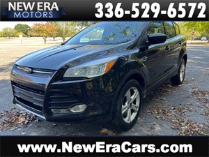 Picture of a 2014 FORD ESCAPE SE 4WD