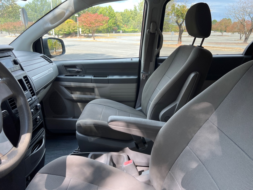 2008 DODGE GRAND CARAVAN SE HANDICAP for sale in Winston-Salem 2008 DODGE GRAND CARAVAN SE HANDICAP for sale in Winston-Salem
