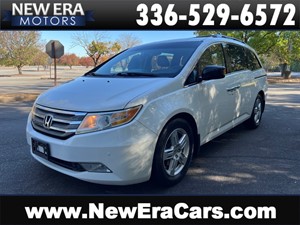 Picture of a 2012 HONDA ODYSSEY TOURING