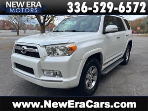 Picture of a 2011 TOYOTA 4RUNNER SR5 4WD