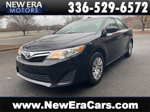 Picture of a 2013 TOYOTA CAMRY LE