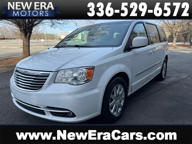 CHRYSLER TOWN & COUNTRY TOURING in Winston-Salem