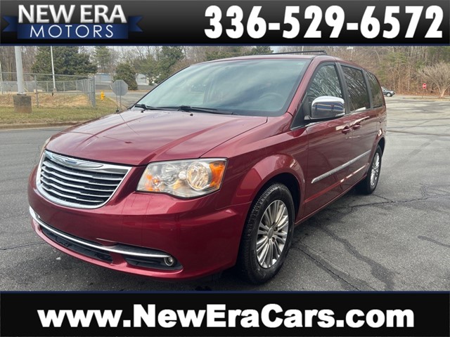 CHRYSLER TOWN & COUNTRY TOURING L in Winston-Salem