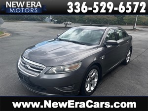 Picture of a 2011 FORD TAURUS SEL