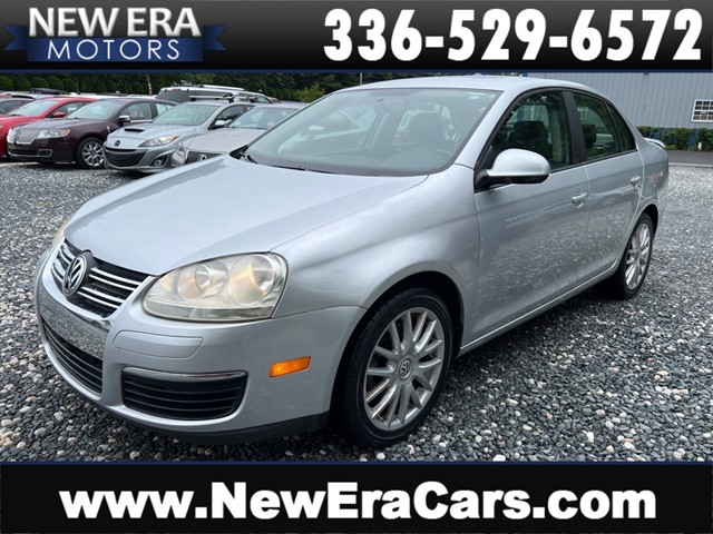 VOLKSWAGEN JETTA WOLFSBURG in Winston-Salem