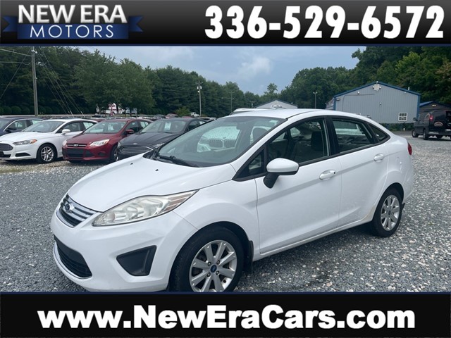 FORD FIESTA SE in Winston-Salem