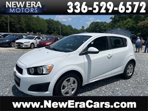 Picture of a 2013 CHEVROLET SONIC LS