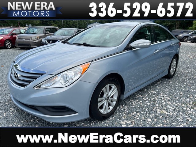 HYUNDAI SONATA GLS in Winston-Salem