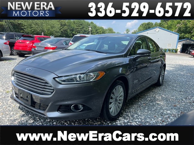 FORD FUSION TITANIUM ENERGI in Winston-Salem