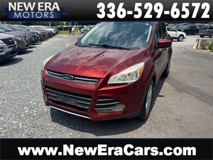 Picture of a 2014 FORD ESCAPE SE