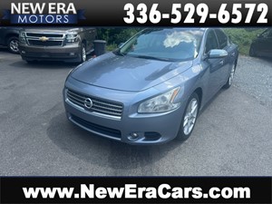 Picture of a 2011 NISSAN MAXIMA SV PREMIUM