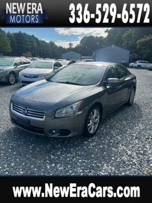 Picture of a 2014 Nissan Maxima SV Sedan 4D