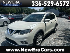 Picture of a 2015 Nissan Rogue SV Sport Utility 4D