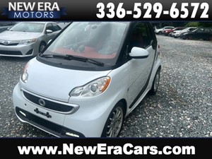 Picture of a 2014 smart fortwo Passion Cabriolet 2D