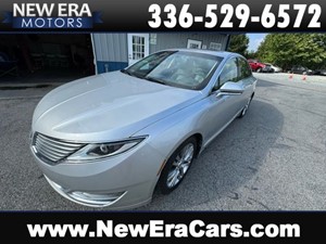 Picture of a 2013 Lincoln MKZ Sedan 4D