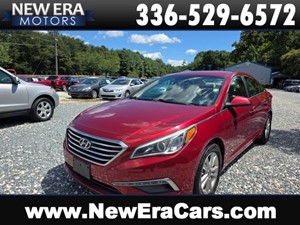 Picture of a 2015 Hyundai Sonata SE Sedan 4D