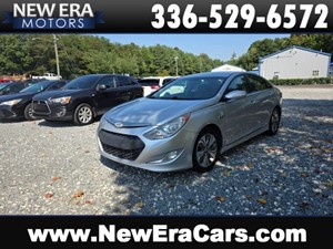 Picture of a 2013 Hyundai Sonata Hybrid Limited Sedan 4D